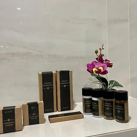 Floral Boutique Hotel