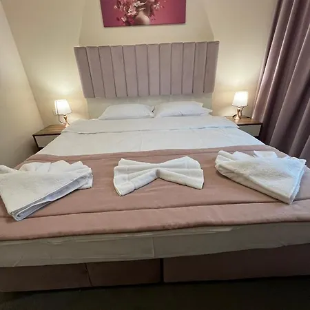 Floral Boutique Hotel Pleven